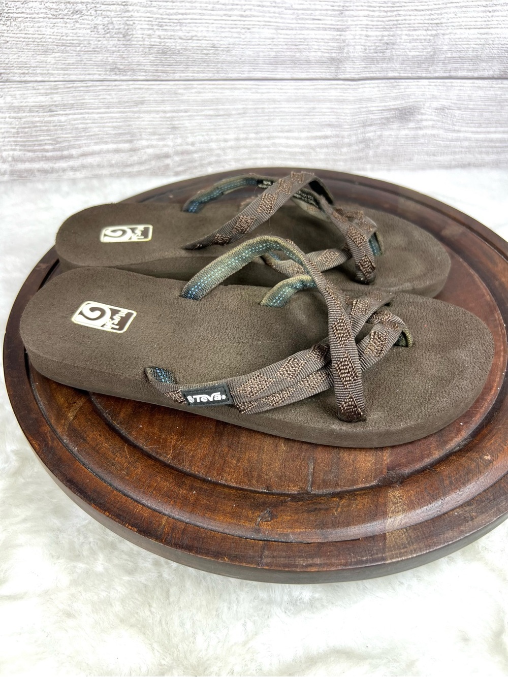 Teva Women’s Brown Mush Thong Flip Flop Sandals Shoes Size 6 Outdoor Boho Beach - Picture 2 of 11